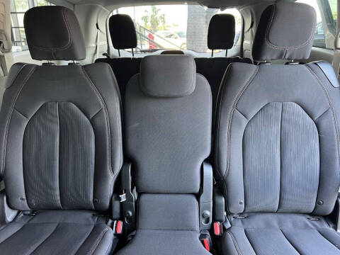 2018 Chrysler Pacifica Touring Plus