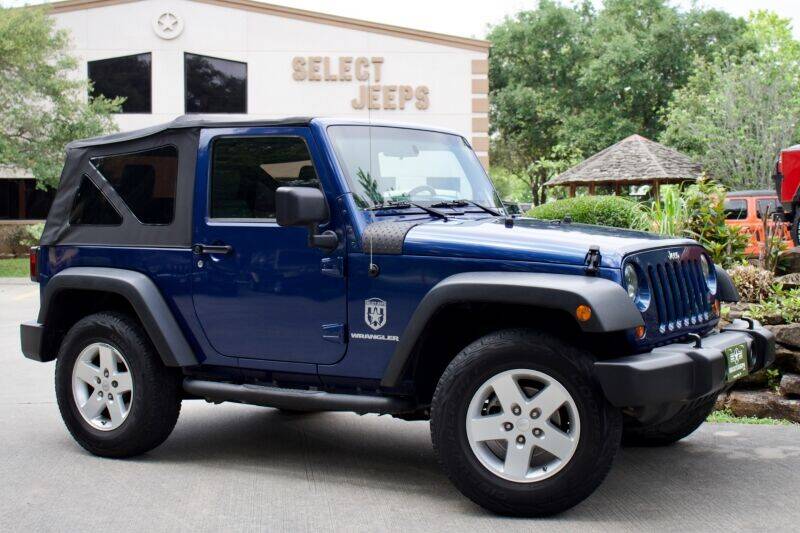 2009 Jeep Wrangler for sale at SELECT JEEPS INC in League City TX