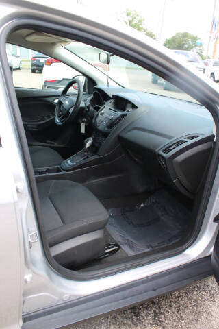 2017 Ford Focus SE
