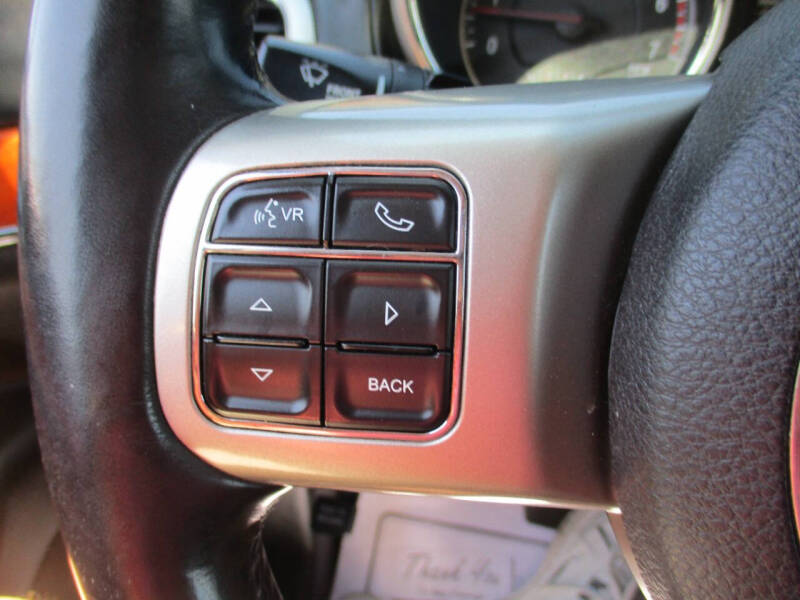 2013 Jeep Grand Cherokee Overland Summit