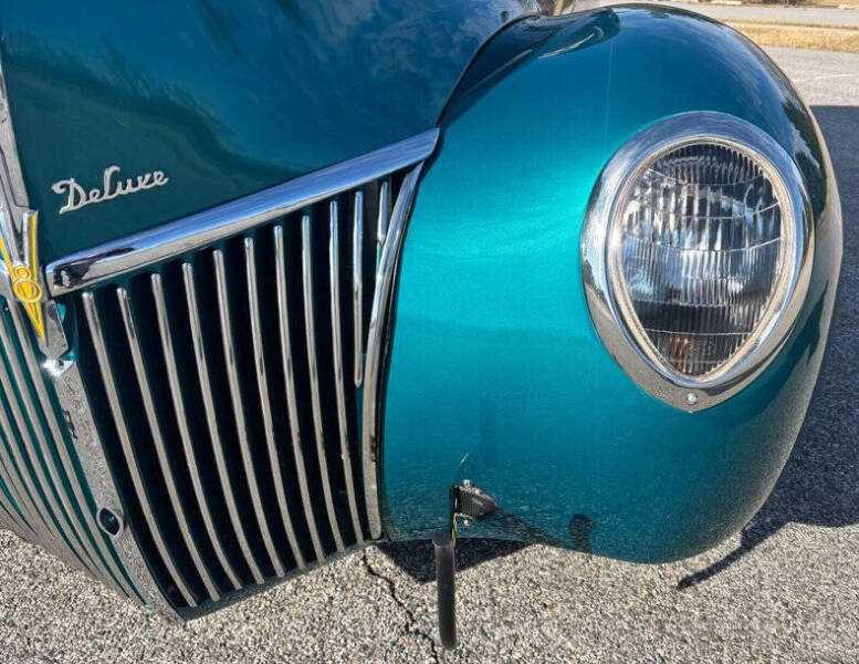 1939 Ford Deluxe