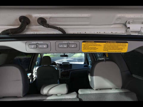 2011 Toyota Sienna