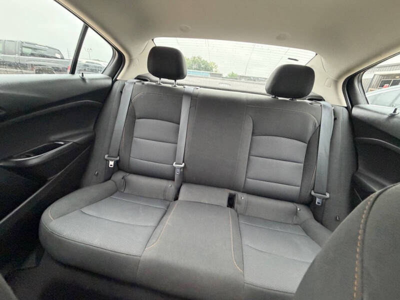 2018 Chevrolet Cruze LS Auto