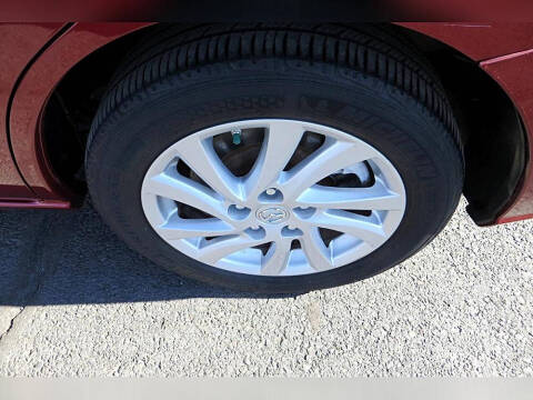 2012 Mazda MAZDA5 Sport