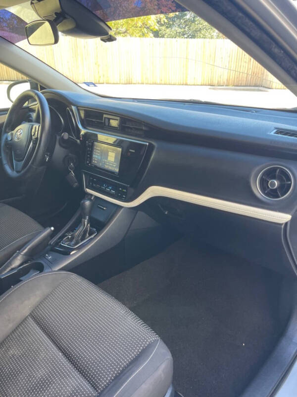 2018 Toyota Corolla iM