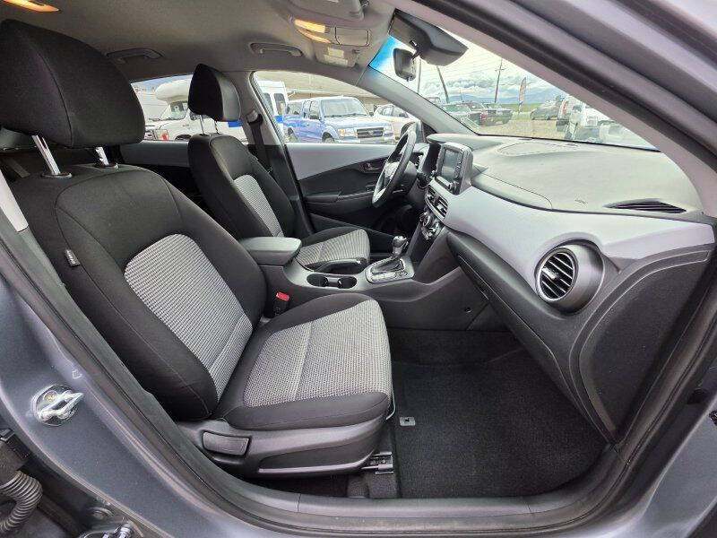 2021 Hyundai Kona SEL