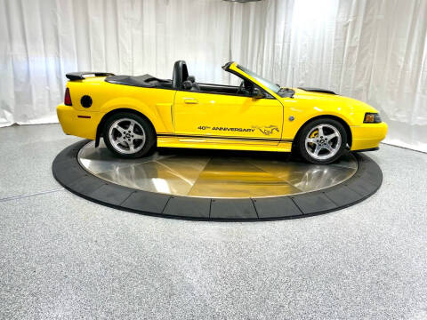 2004 Ford Mustang GT Deluxe