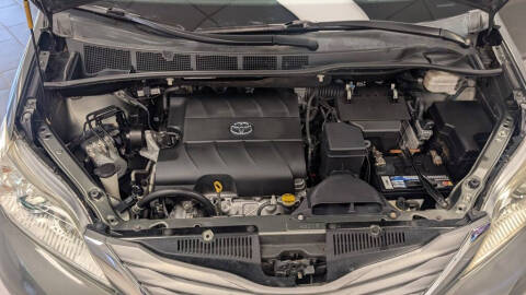 2012 Toyota Sienna