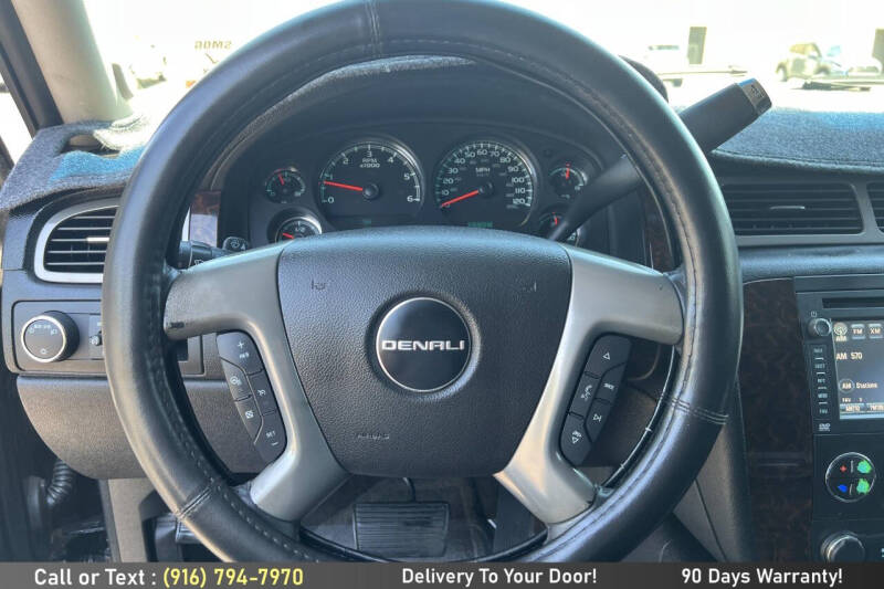 2012 GMC Yukon XL Denali