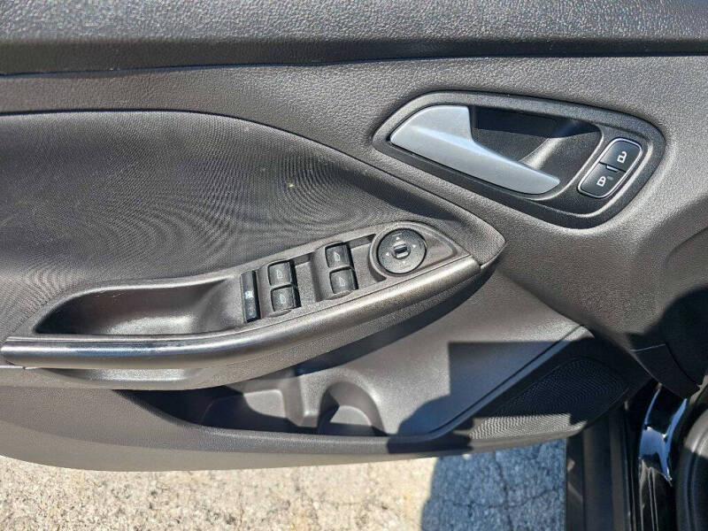 2018 Ford Focus SEL