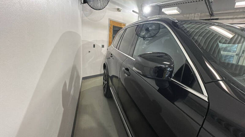 2023 Volvo XC90 B5 Plus Bright Theme
