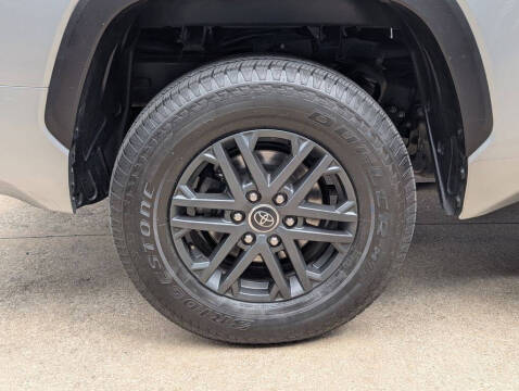2024 Toyota Tundra SR5