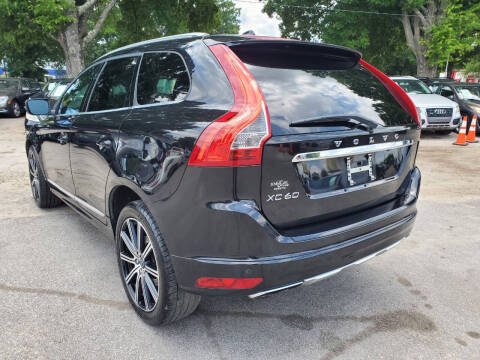 2015 Volvo XC60 T5 Drive-E Premier