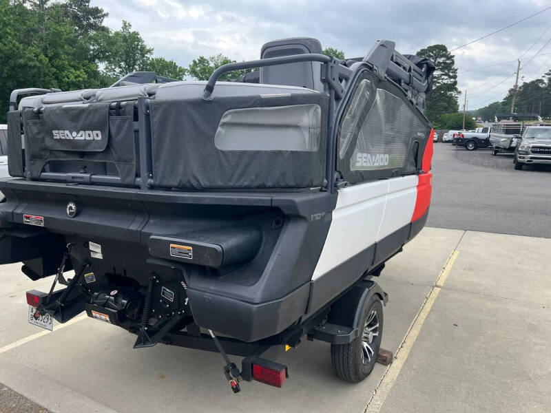 2023 Sea-Doo Switch