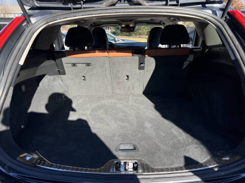 2015 Volvo V60 Cross Country T5 Platinum