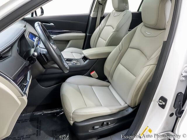 2023 Cadillac XT4 Luxury