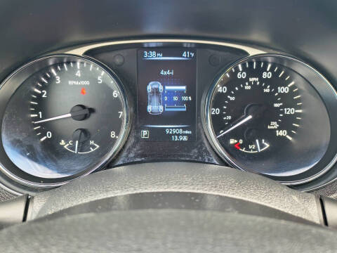 2016 Nissan Rogue SV