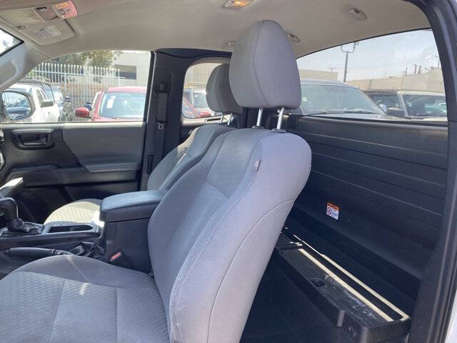 2020 Toyota Tacoma SR