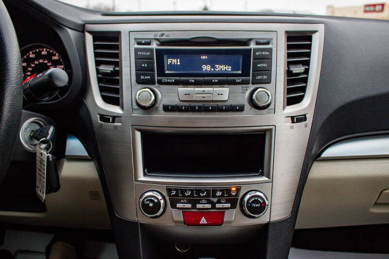 2014 Subaru Legacy 2.5i