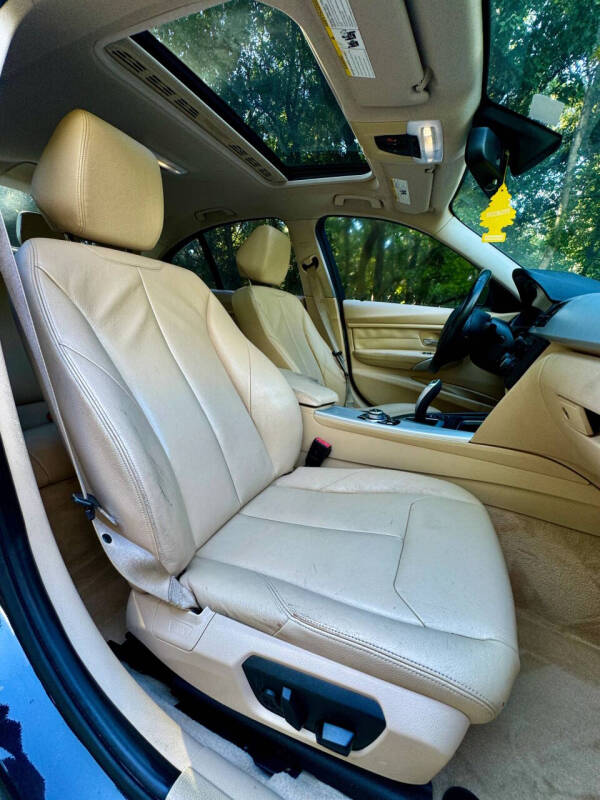 2013 BMW 3 Series 328i