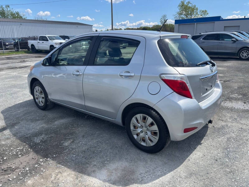 2014 Toyota Yaris 5-Door L