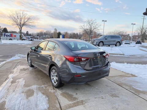 2015 Mazda MAZDA3 i Sport