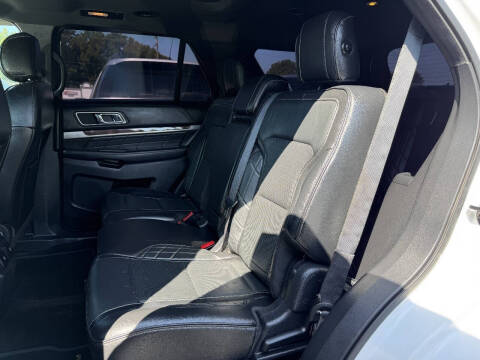 2016 Ford Explorer Platinum