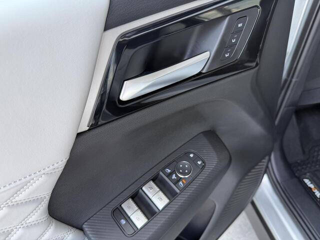 2025 Mitsubishi Outlander PHEV SEL