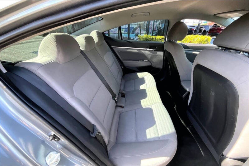 2019 Hyundai Elantra SEL