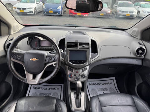 2015 Chevrolet Sonic LTZ Auto