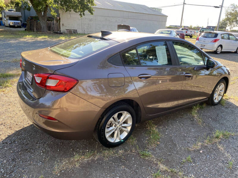 2019 Chevrolet Cruze LS