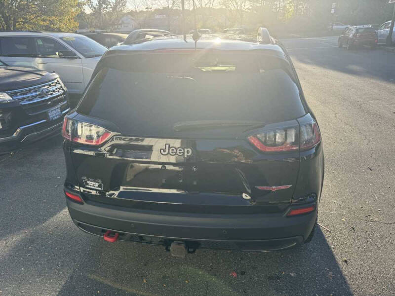 2020 Jeep Cherokee Trailhawk