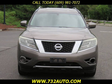 2014 Nissan Pathfinder SV