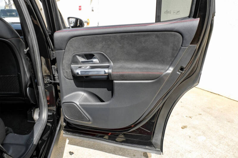 2024 Mercedes-Benz GLB GLB 250