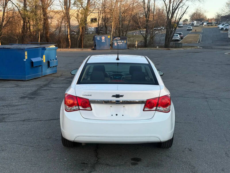2013 Chevrolet Cruze LS Auto