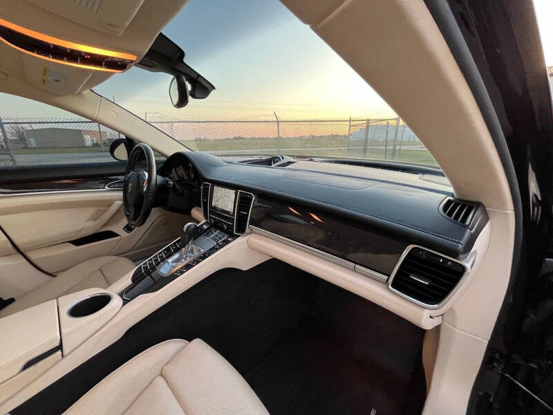 2014 Porsche Panamera Turbo