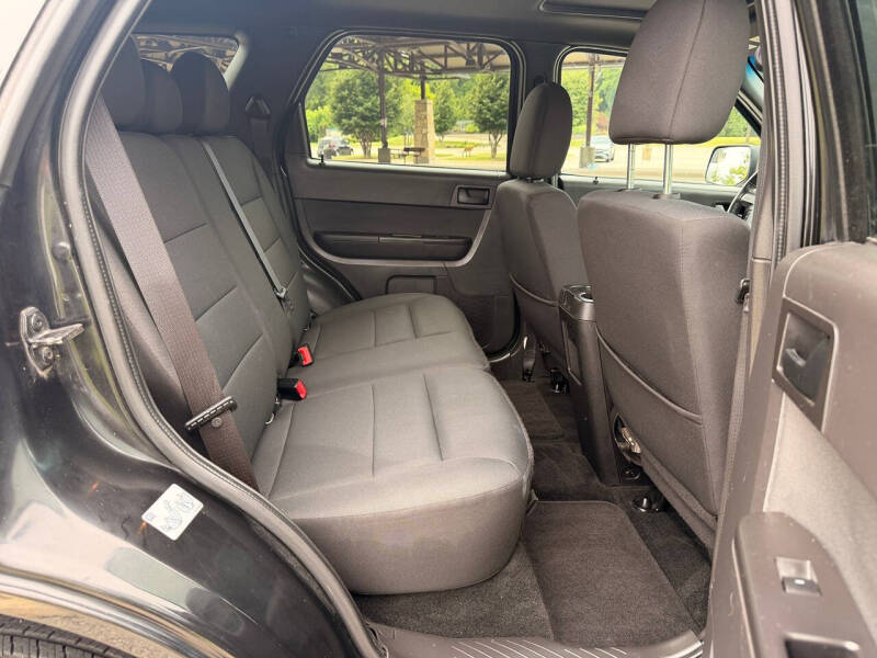 2011 Ford Escape XLT