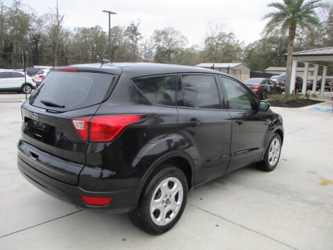 2019 Ford Escape S
