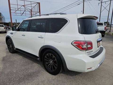 2017 Nissan Armada Platinum