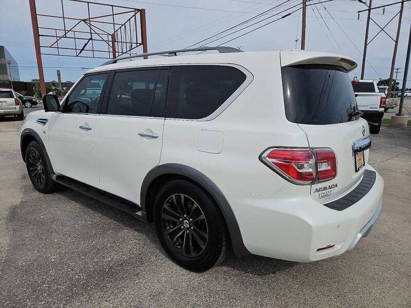 2017 Nissan Armada Platinum