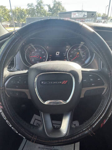 2019 Dodge Charger SXT