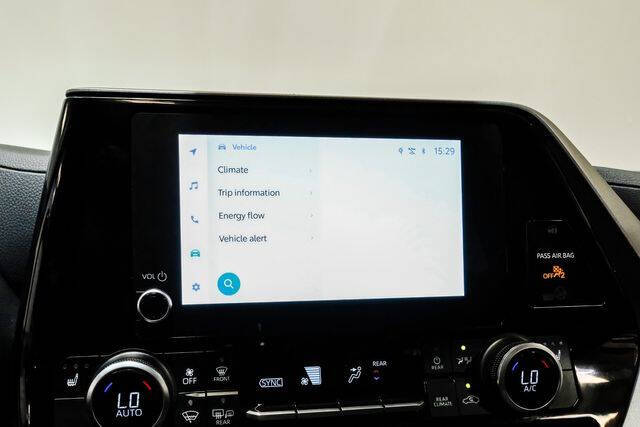 2023 Toyota Highlander Hybrid XLE
