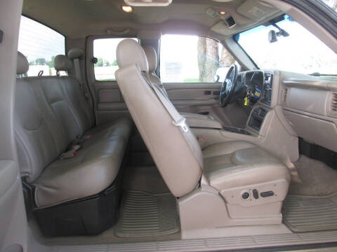2004 GMC Sierra 2500HD SLT