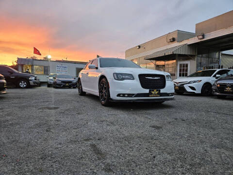 2019 Chrysler 300 for sale at Car Co in Richmond CA