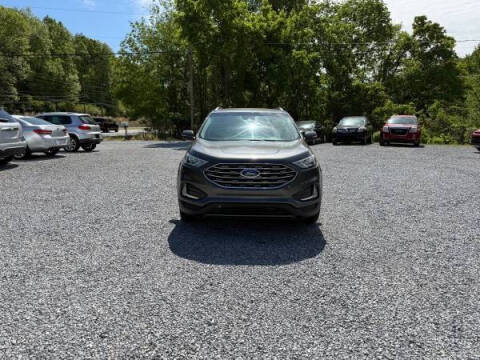 2020 Ford Edge Titanium