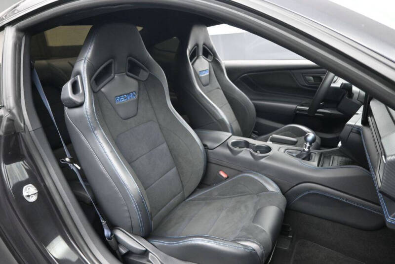 2024 Ford Mustang Dark Horse