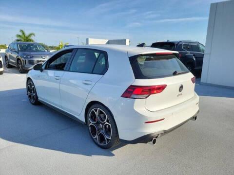 2026 Volkswagen Golf GTI Autobahn