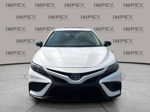 2023 Toyota Camry Hybrid SE