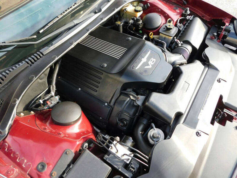 2004 Ford Thunderbird Deluxe