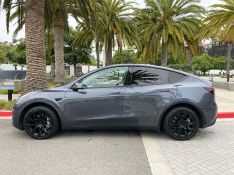 2024 Tesla Model Y Long Range